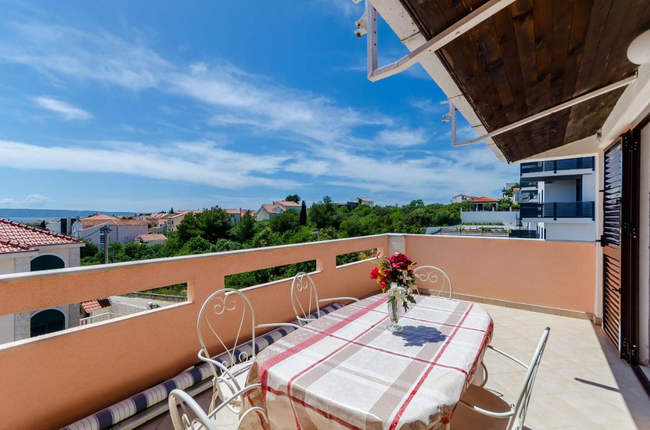 Apartments Kursan Trogir Exterior foto